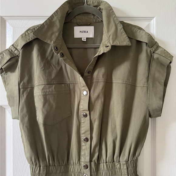 PISTOLA
DANI LIGHTWEIGHT DOLMAN JUMPSUIT -
LODEN GREEN. SIZE M - Picture 5 of 14